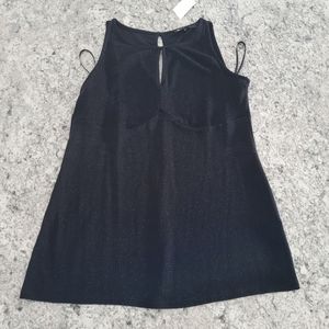 MXM Size 1X Sparkly Keyhole Top